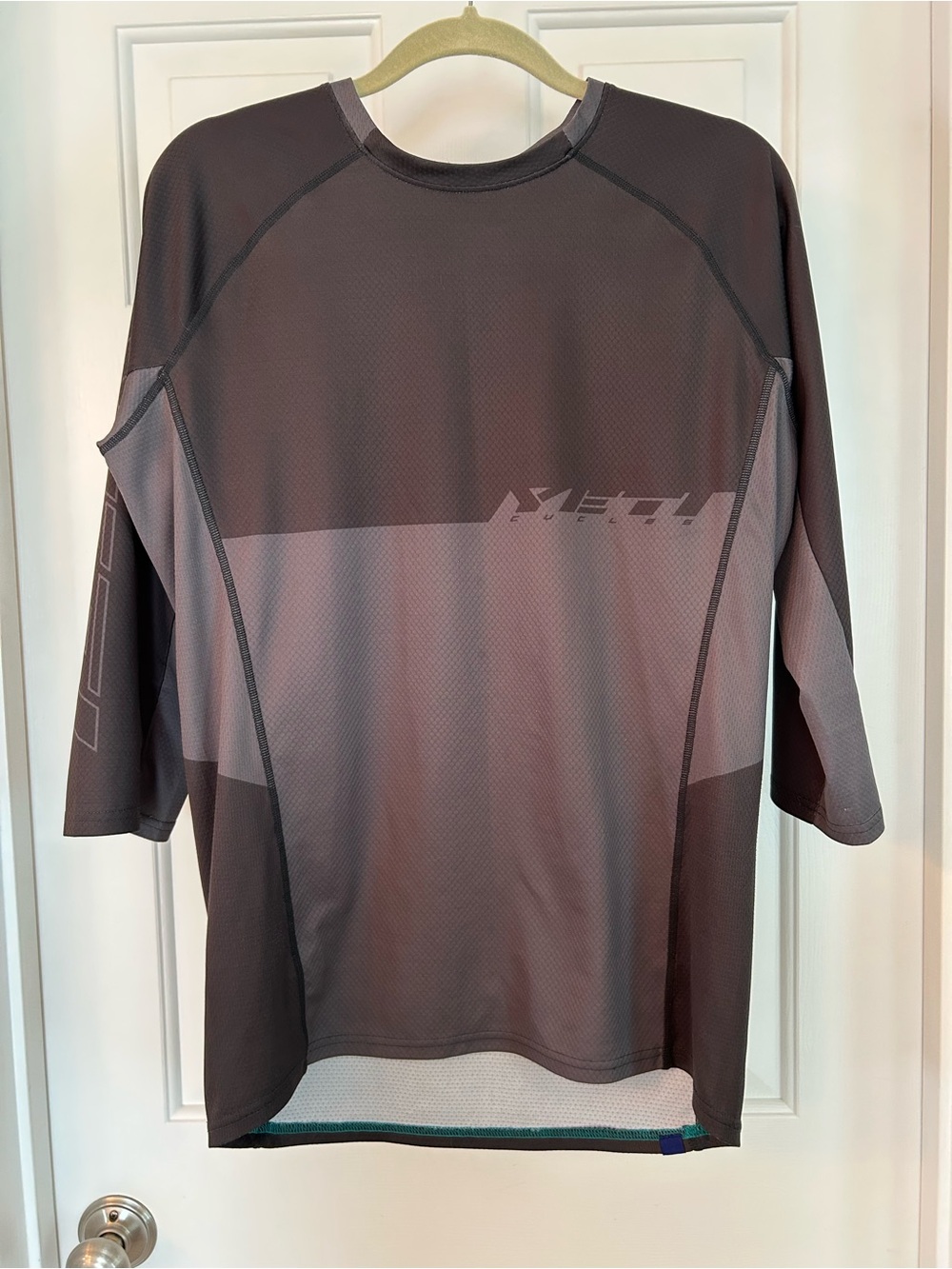 Yeti Cycles Men's MTB Jersey in Charcoal and Light Gray